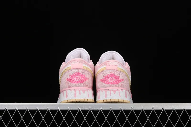 All categories Air Jordan Jordan series basketball shoes Air Jordan 1 Low Air Jordan 1 Low GS AJ1 Joe 1 low-top ice cream low-top basketball shoes CW7104-601